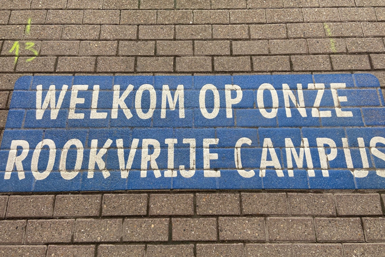 UAntwerpen bant sigaret en vape volledig