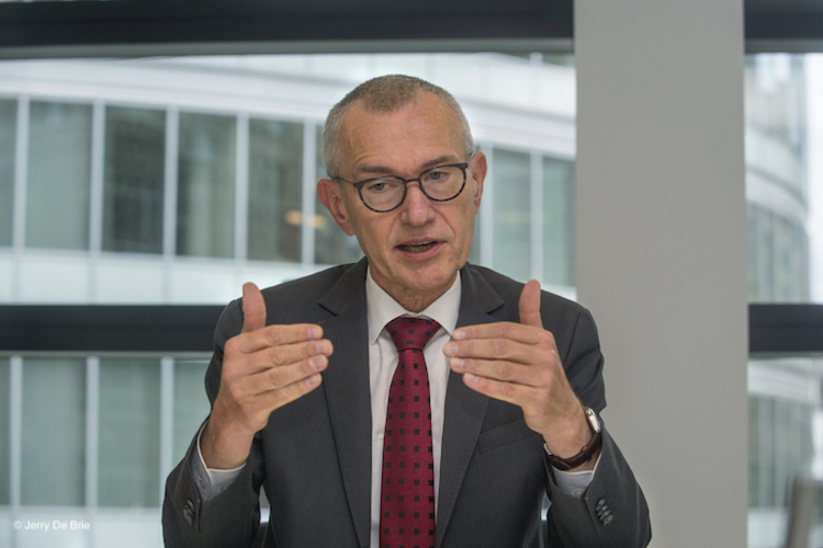 Patiënten weigeren wegens VT mag niet (Vandenbroucke)