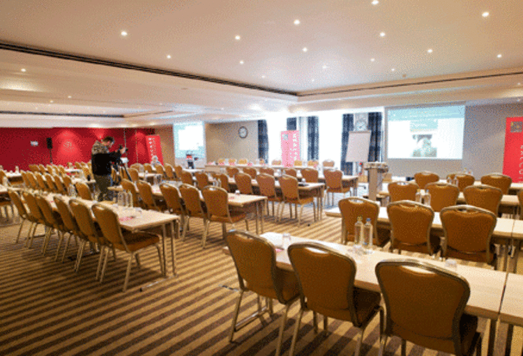 Coopération inter-hospitalière: nouvelles sous-traitances et outsourcing